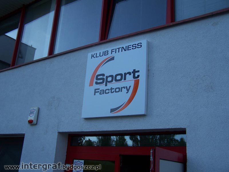Intergraf - kaseton Sport Factory